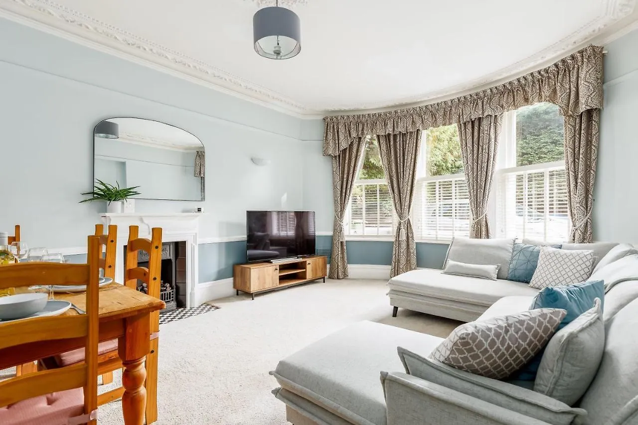 Cobalt Cove Villa Poole Holiday home