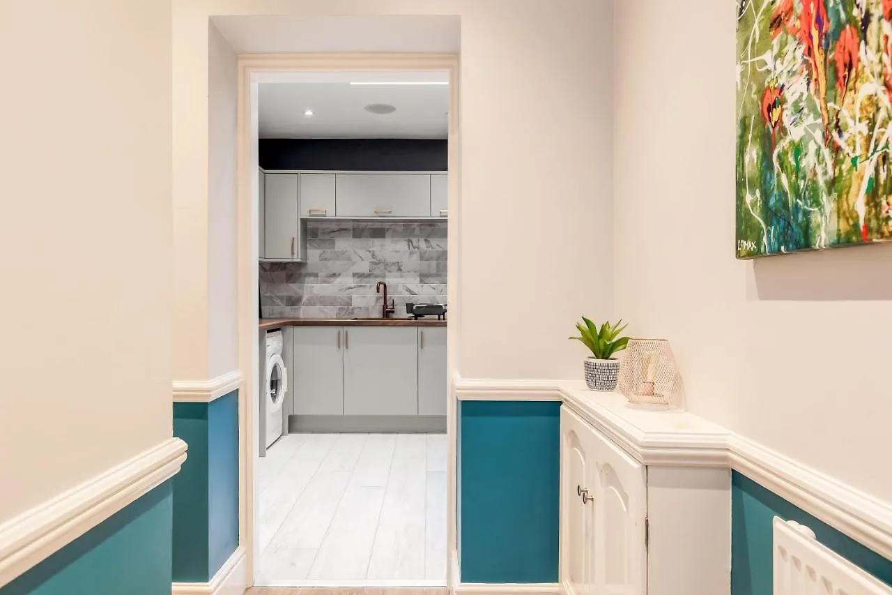 Vila Cobalt Cove Poole Prázdninový dům