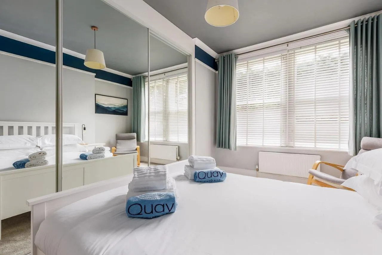 Vila Cobalt Cove Poole Prázdninový dům